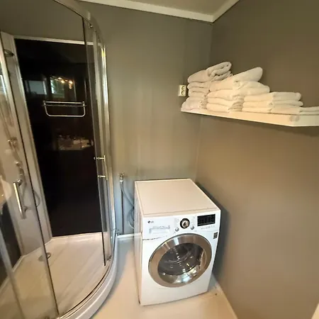 Sentral Og Koselig Apartament